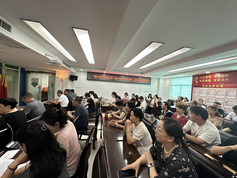 咸陽路橋工程公司舉辦“廉心向黨擔(dān)使命 凝心攻堅(jiān)促發(fā)展”主題演講比賽